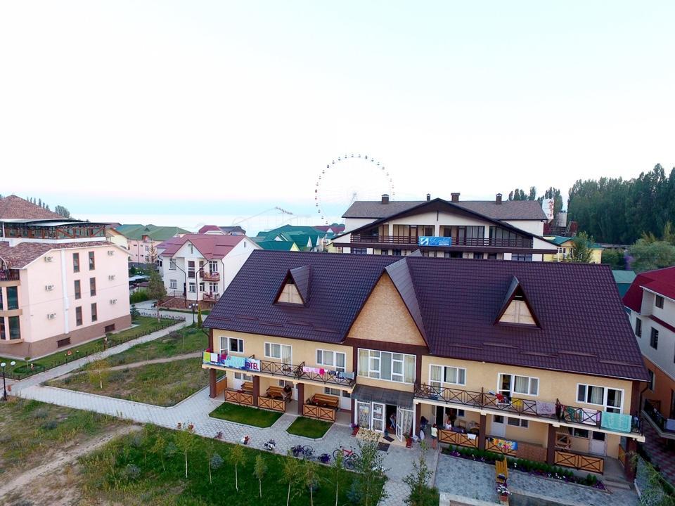 Evropa Hotel Bosteri ภายนอก รูปภาพ